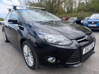 Usado Ford Focus Zetec 125 HP (91 kW) 2012 Preto Citadino