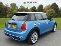 Begagnad Mini Cooper S Hatch 170 HK (125 kW) 2016 Blå Halvkombi