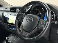 Used Toyota Auris Hybrid Design 136 HP (100 kW) 2018 White Hatchback