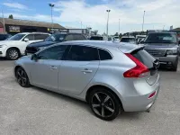 Used Volvo V40 R-Design 152 HP (111 kW) 2019 Silver Hatchback