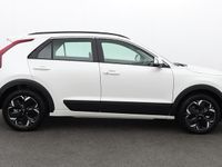 New Kia e-Niro 2026 White SUV