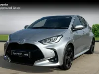 Used Toyota Yaris Hybrid 130 HP (95 kW) 2025 Silver Hatchback
