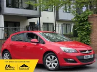 Second-hand Vauxhall Astra Design Edition 2014 Roșu Hatchback
