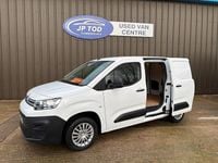 Used Citroën Berlingo 75 HP (55 kW) 2021 White MPV
