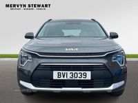 Begagnad Kia Niro 139 HK (102 kW) 2023 Grå SUV