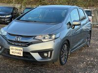 Used Honda Fit Hybrid 137 HP (100 kW) 2015 Sliver Hatchback