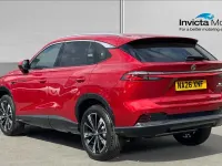 New MG HS SE 2026 Red SUV