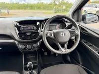 Second-hand Vauxhall Viva 75 CP (55 kW) 2016 Negru Hatchback