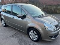 Used Renault Grand Modus Dynamique 88 HP (64 kW) 2011 Beige MPV