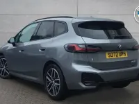 Usado BMW 223 Active Tourer M Sport 215 HP (158 kW) 2022 Cinzento Monovolume