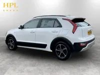 Used Kia Niro 139 HP (102 kW) 2022 White SUV