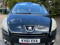 Używany Peugeot 5008 112 KM (82 kW) 2011 Czarny Minivan