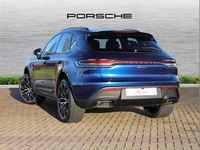 New Porsche Macan 261 HP (191 kW) 2025 Blue SUV