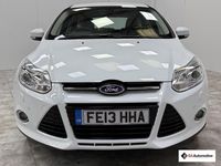 Używany Ford Focus Titanium X 125 KM (91 kW) 2013 Biały Hatchback