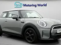 Used Mini ONE Classic 102 HP (75 kW) 2022 Hatchback