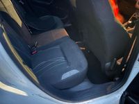 Used Peugeot 208 Active 68 HP (50 kW) 2013 White Hatchback