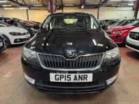 Begagnad Skoda Rapid SE 2015 Svart Halvkombi