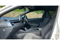 Second-hand Toyota C-HR Design 122 CP (89 kW) 2021 Alb SUV