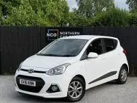 Used Hyundai i10 Premium 66 HP (48 kW) 2015 White Hatchback