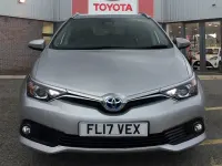 Used Toyota Auris Touring Sports Business Edition 136 HP (100 kW) 2017 Silver Estate
