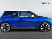 New Mini Cooper SE Hatch 158 kW (215 HP) 2025 Blue Hatchback