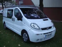 Used Vauxhall Vivaro Sportive 146 HP (107 kW) 2006 White MPV