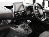 Used Citroën Berlingo 100 HP (73 kW) 2022 Grey MPV