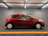 Used Renault Clio II Extreme 2009 Red Hatchback