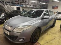 Used Renault Mégane III Extreme 110 HP (80 kW) 2010 Blue Hatchback
