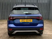 Usado VW T-Cross SE 95 HP (69 kW) 2023 Azul SUV