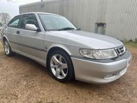 Begagnad Saab 9-3 Aero 2001 Silver Halvkombi