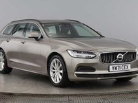 Usado Volvo V90 Momentum 197 HP (144 kW) 2022 Cinzento Carrinha