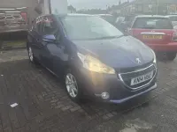 Used Peugeot 208 Active 68 HP (50 kW) 2014 Blue Hatchback