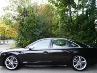 Usado Audi S8 Comfort 2014 Negro Berlina