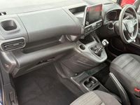 Used Vauxhall Combo S 110 HP (80 kW) 2019 Blue MPV