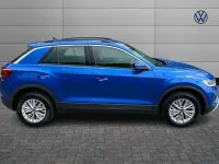 Used VW T-Roc Life 150 HP (110 kW) 2023 Blue SUV