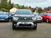 Usado Dacia Duster Prestige 115 HP (84 kW) 2019 Cinzento SUV