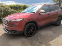 Usado Jeep Cherokee Limited 140 CV (102 kW) 2014 Rojo SUV