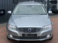 Używany Volvo V70 SE 181 KM (133 kW) 2015 Srebrny Kombi