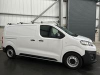 Used Citroën Dispatch 100 HP (73 kW) 2022 White MPV