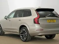 Usado Volvo XC90 Ultra 250 HP (183 kW) 2025 Dourado SUV