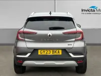 Usado Renault Captur Techno 145 HP (106 kW) 2023 Cinzento SUV