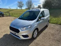 Usado Ford Transit Limited 100 CV (73 kW) 2021 Plateado Van
