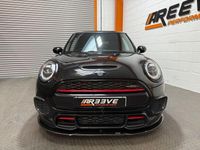 Used Mini John Cooper Works 320 HP (235 kW) 2018 Black Hatchback