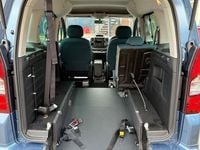 Used Citroën Berlingo Feel 100 HP (73 kW) 2018 Blue MPV