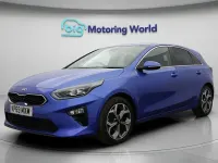 Usado Kia Ceed 140 HP (102 kW) 2019 Azul Citadino