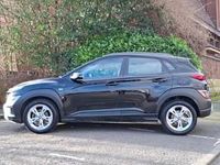 Second-hand Hyundai Kona SE 120 CP (88 kW) 2023 Negru SUV
