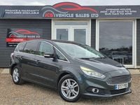 Used Ford S-MAX Titanium 180 HP (132 kW) 2017 Green MPV