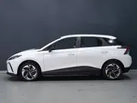 Used MG MG4 EV SE 149 kW (203 HP) 2023 White Hatchback