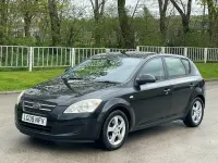 Używany Kia Ceed 2009 Czarny Hatchback